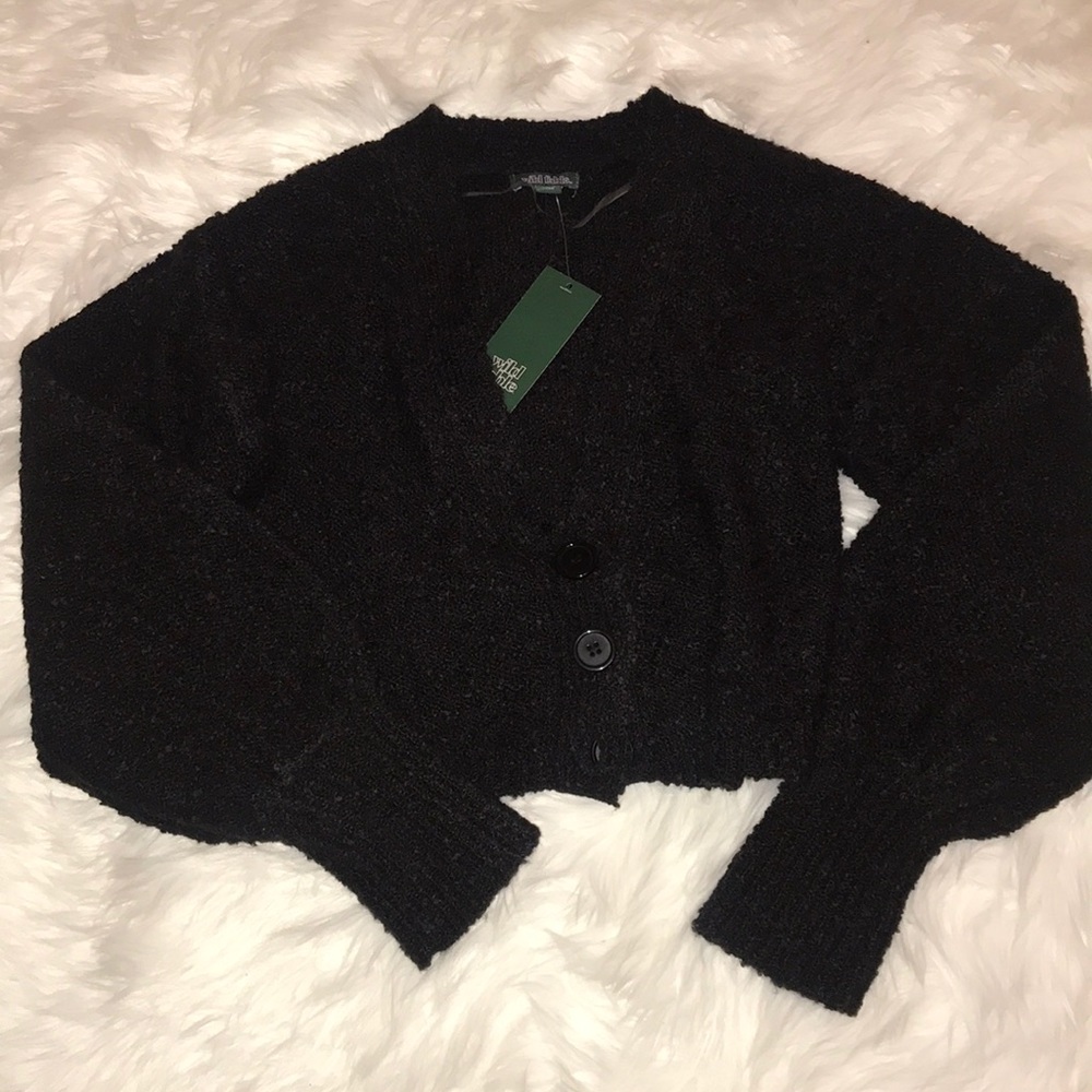 Cropped Button Front Bubble Sleeve Cardigan